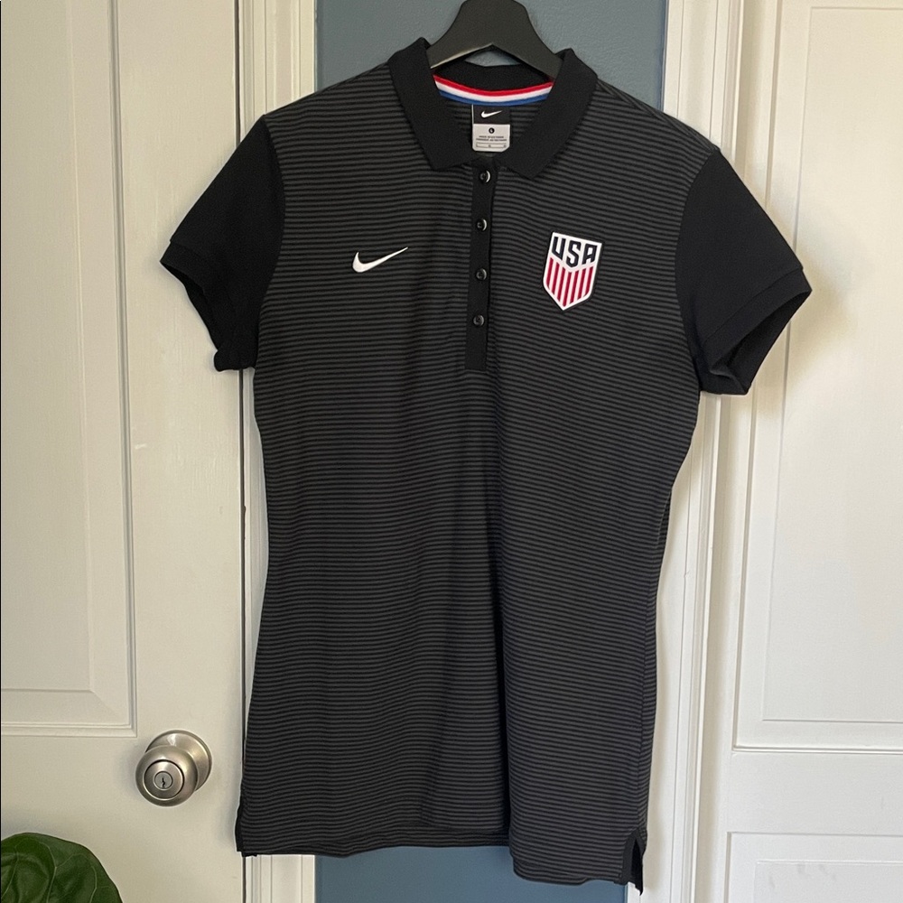 Nike US Soccer Polo Women Large Black Grey Excellent‎ Striped Short Sleeve Shirt